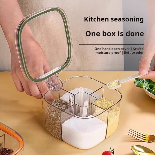 🍽️✨ Multifunctional kitchen seasoning box | One-piece multi-grid, easier to store! 🏡 Classify and store pepper, salt, MSG, etc., one box for all seasonings!